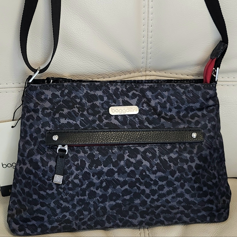 Baggallini Plaza Mini Crossbody Bag NWT